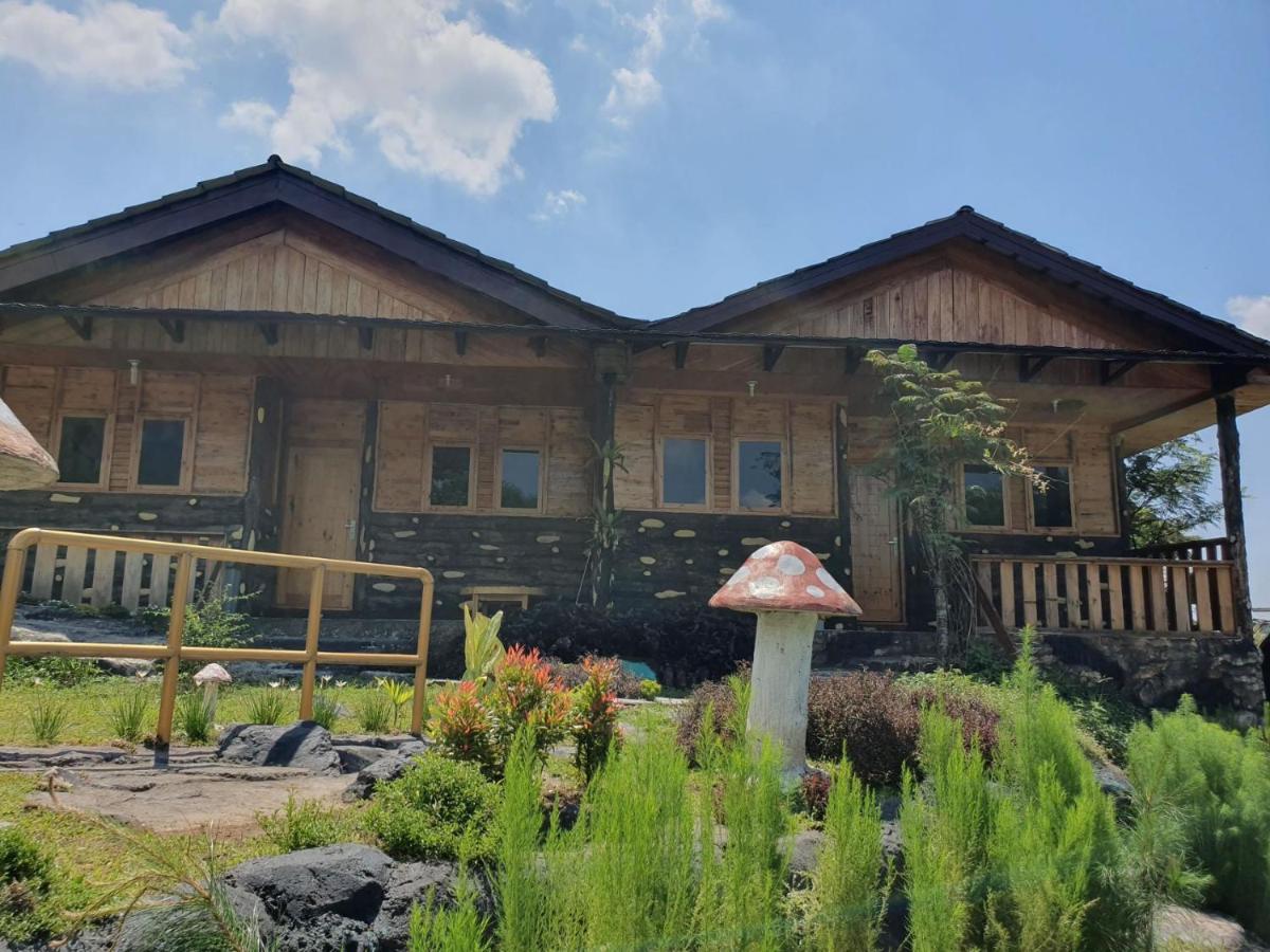 Reddoorz At Kampung Istal Bogor Hotel Eksteriør billede