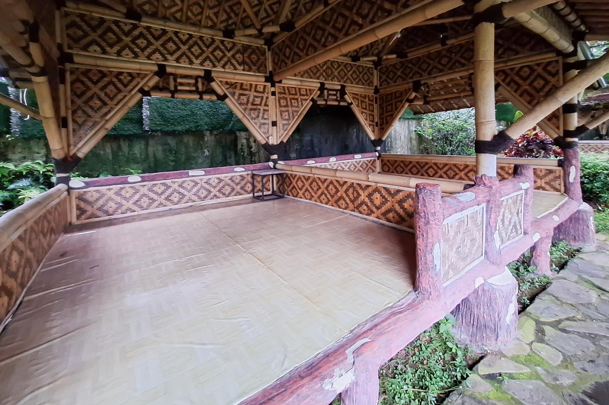 Reddoorz At Kampung Istal Bogor Hotel Eksteriør billede
